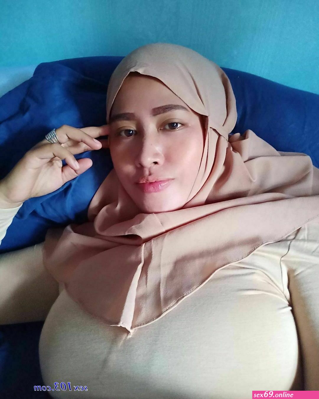 kumpulan foto jilbab ngangkang xxx - Sexy photos