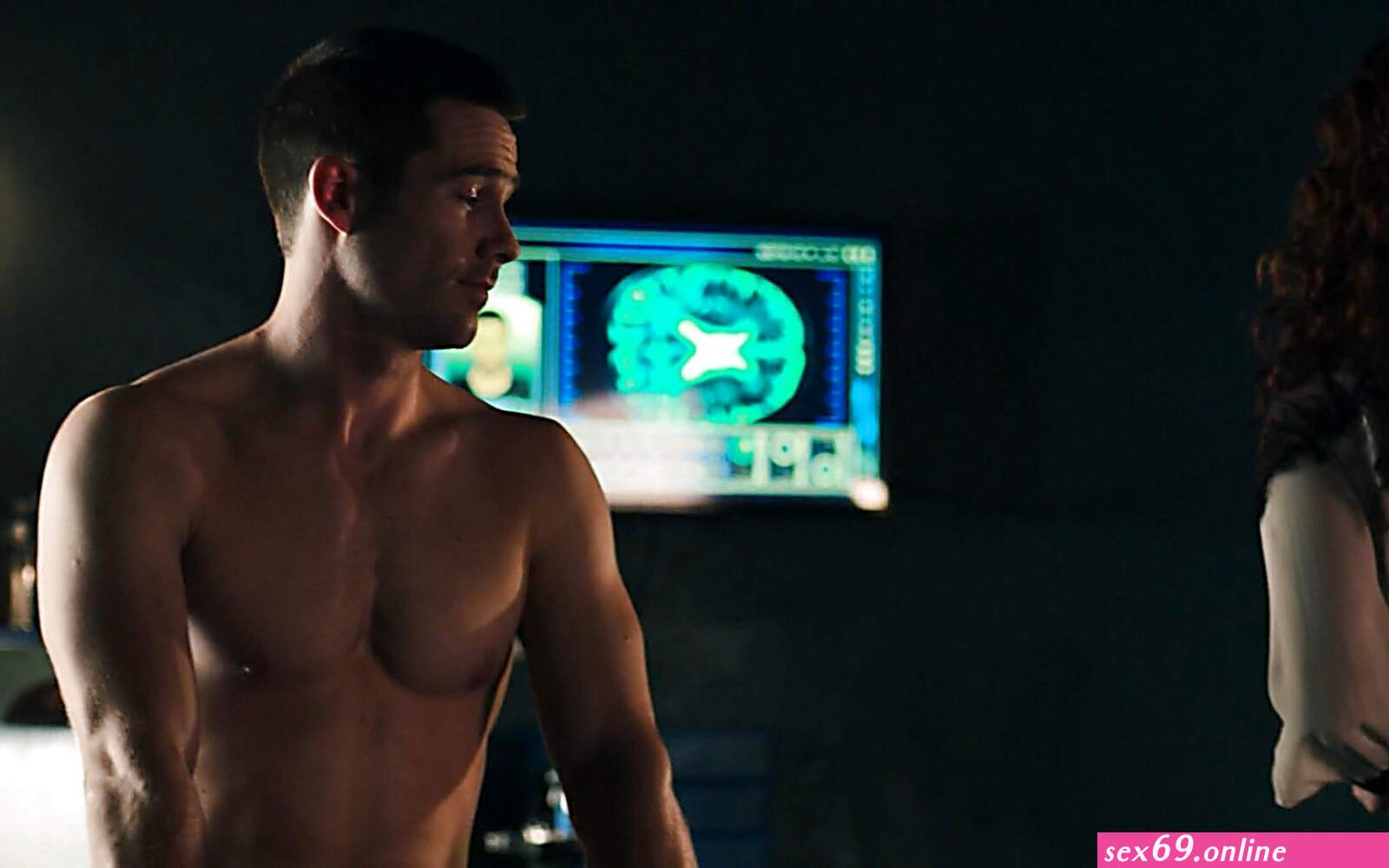 luke macfarlane nude - Sexy photos