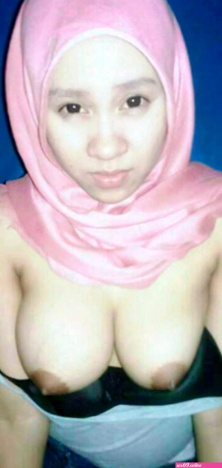 cewek hijab bugil - Sexy photos