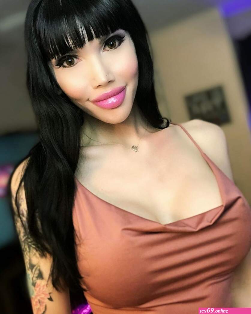 emy lee onlyfans - Sexy photos