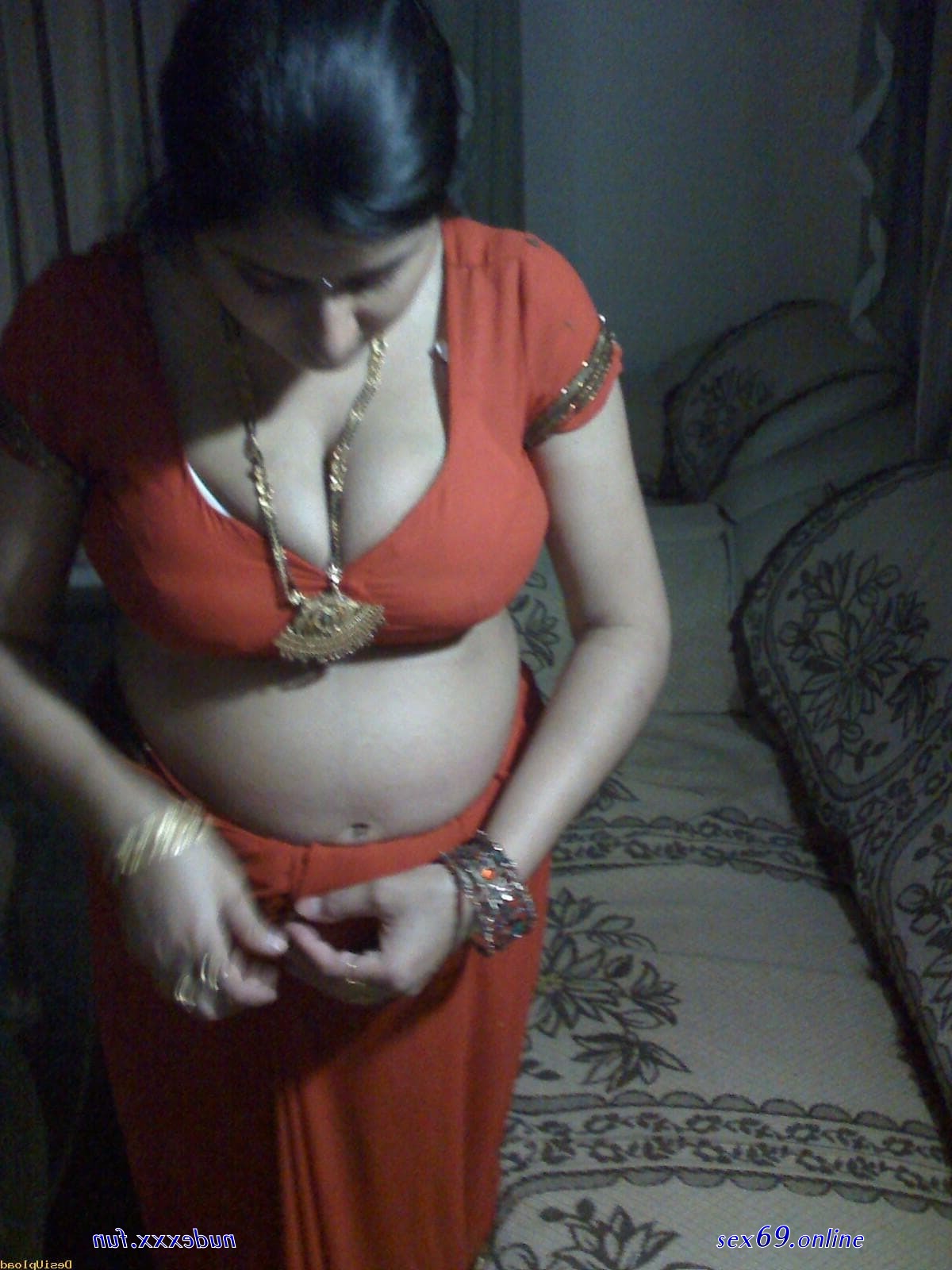 Indian Saree Nude - housewives saree sex images - Sexy photos